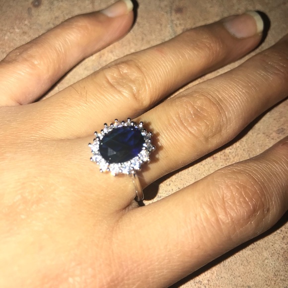 925 sterling silver oval sapphire ring - Picture 5 of 7